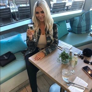 Meet your Posher, Aubrey